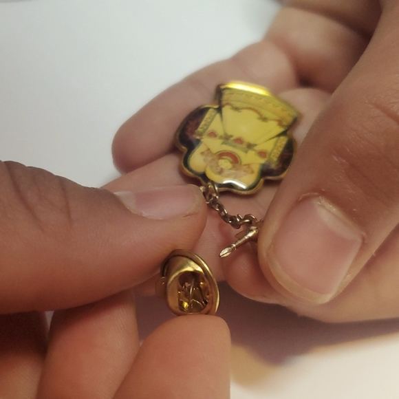 Memory Marks Bookmark, Angel Pin, and Essential Oil Diffuser Prayer Box - Picture 13 of 13